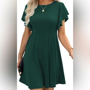 NWOT Elegant Green Cocktail Dress | Large Petite